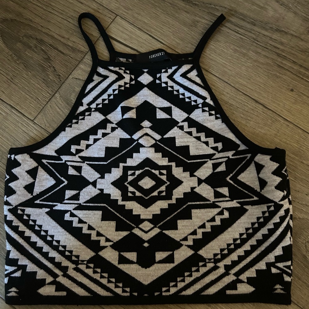 Forever 21 Black and White Aztec Crop Top